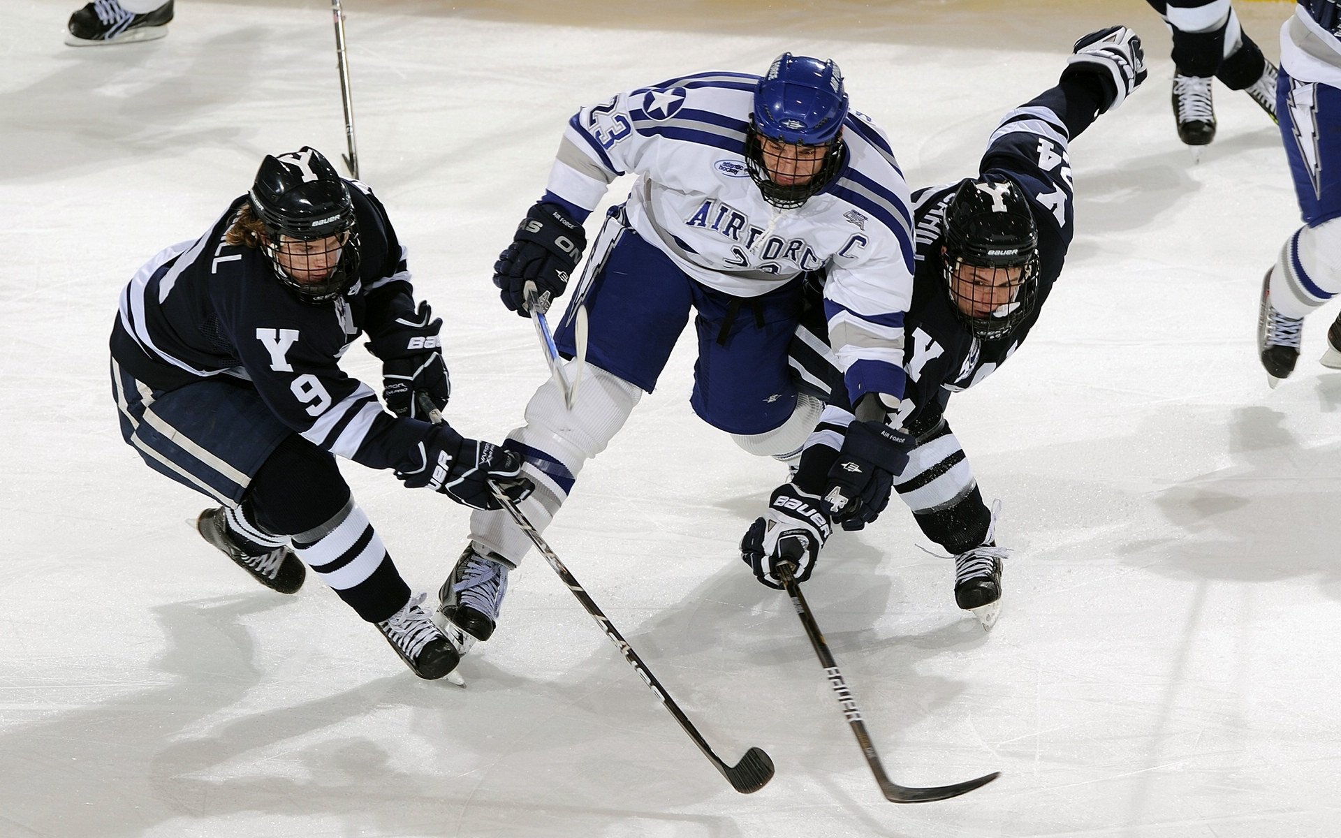黄喜灿的利刃，当秘鲁的古老舞步遇上冰岛的现代铁壁