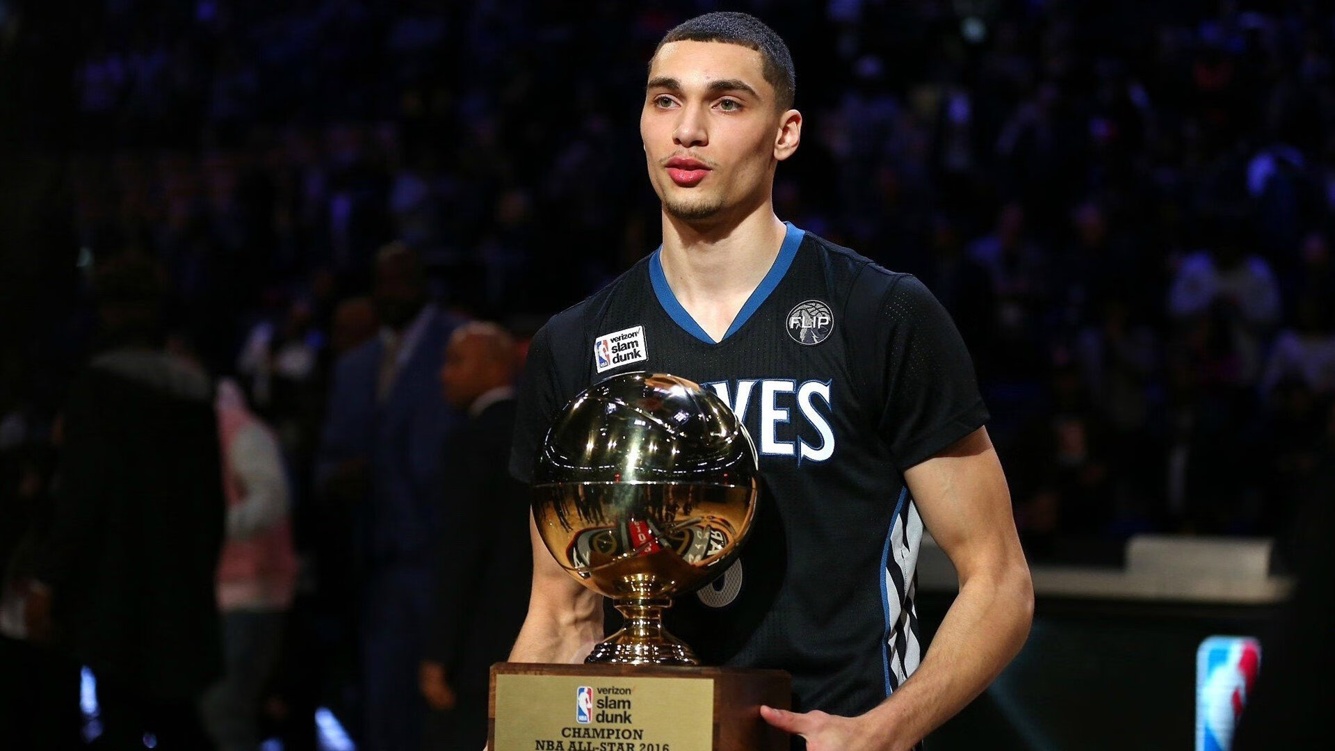 开云体育入口-从日本踏平巴西到德里赫特关键先生，足球世界的战术革命与个人英雄主义