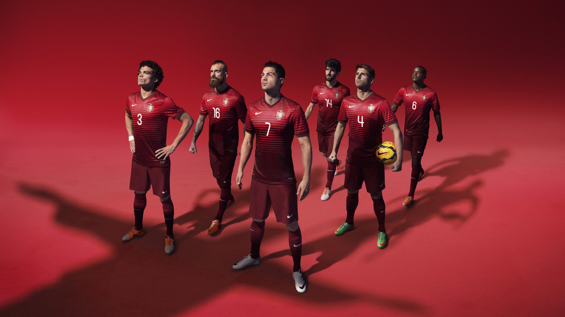 开云体育-欧冠半决赛焦点战，魔术冲垮骑士