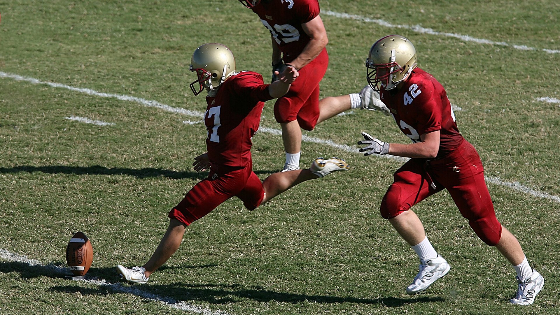 绝境逆转！克莱末节封神，马刺惊险翻盘北京队