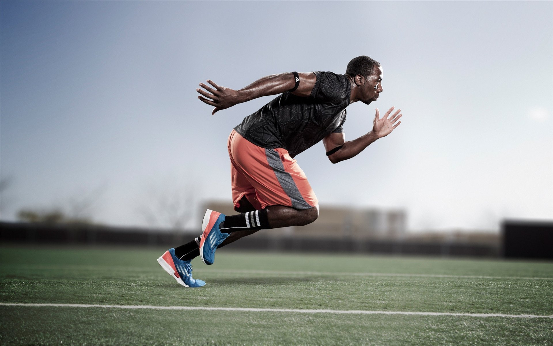 绝杀之夜，中国红点燃伦敦，范戴克见证奇迹一刻